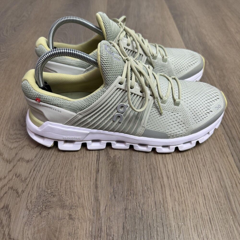 On Cloud Shoes Womens Size 9 Green Yellow Mesh Running Cushioned CloudTec